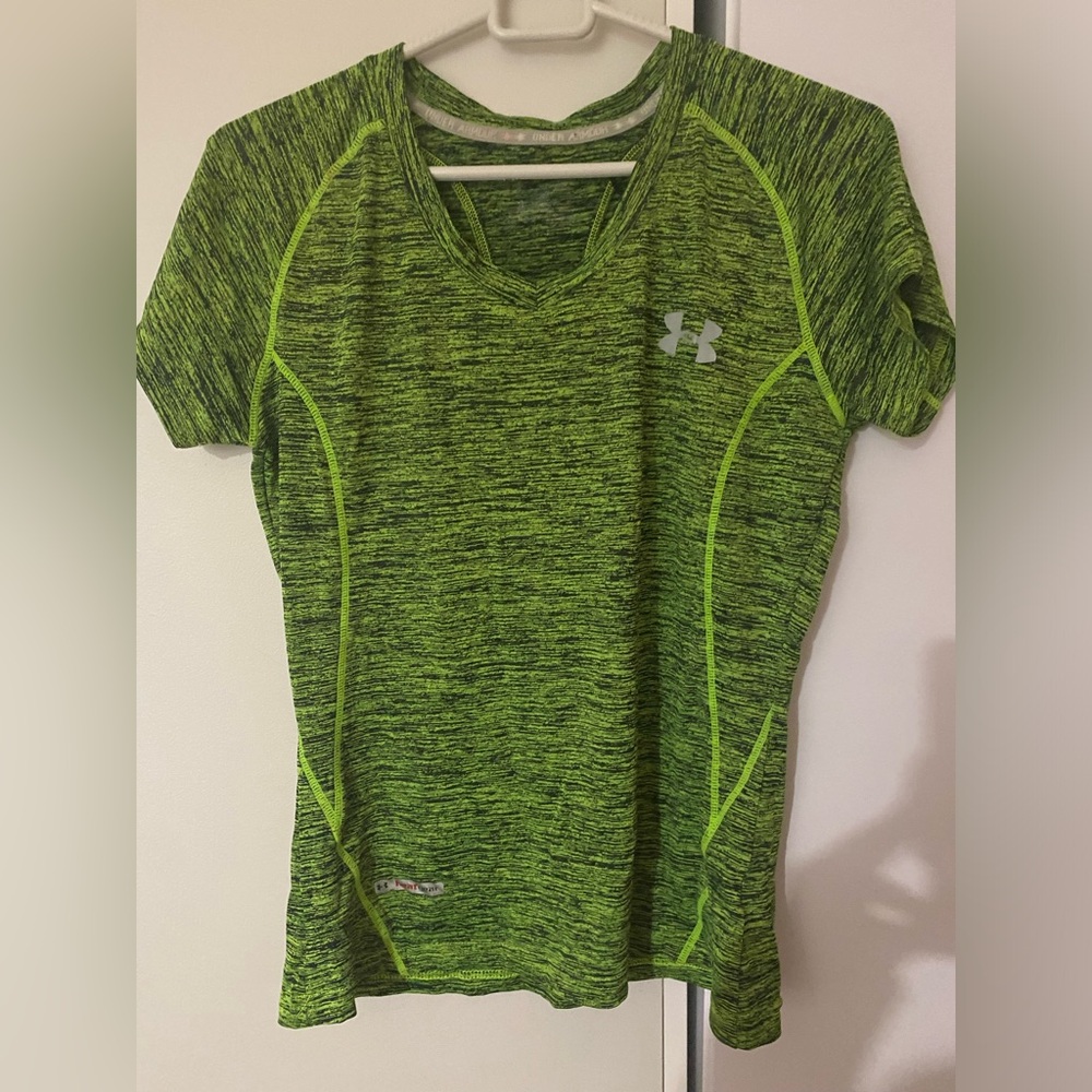 Under Armour green t-shirt
